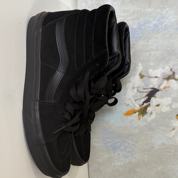 Vans Black High-Top Sneakers with Red Logo - Picture 5 of 5